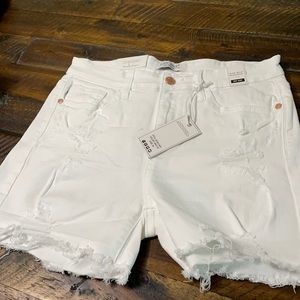 Ladies white Judy Blue shorts